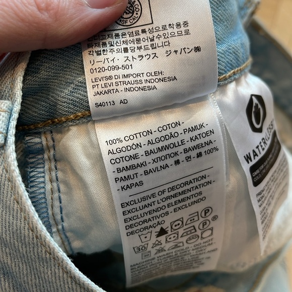 Levi’s Wedgie Button Fly Cutoff Denim Shorts Size 26 - Picture 8 of 10